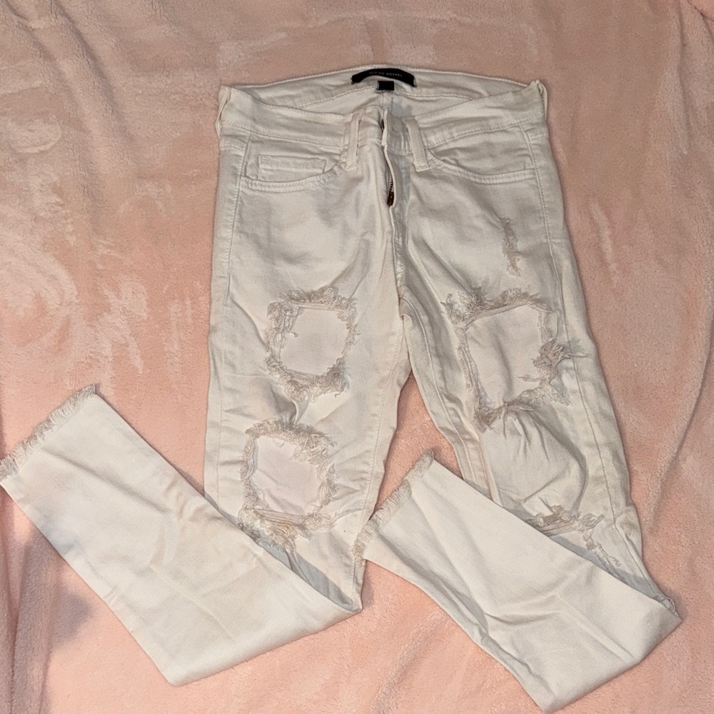 Flying Monkey Distressed Skinny Jeans in White